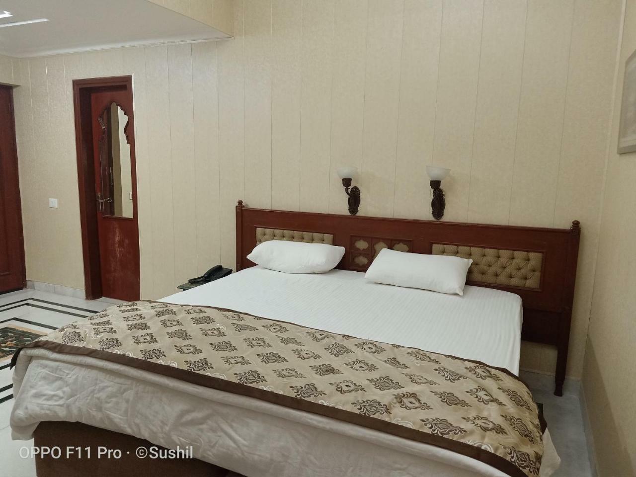 The Orchha Resort Εξωτερικό φωτογραφία
